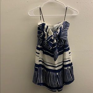 Lulus romper size M - never worn, no tags.